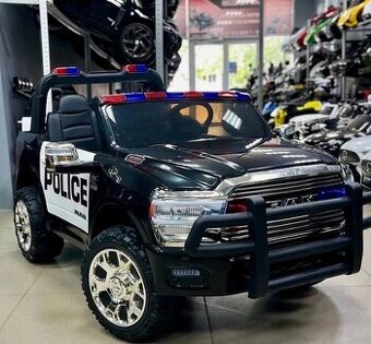 Dětské elektrické autíčko DODGE RAM 3500 2x200W, 24V 7Ah