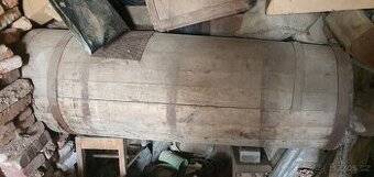 Starý historický sud - nádrž - SPĚCHÁ