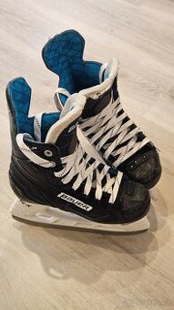 Dětské brusle BAUER X-LP | Junior  vel.2.0