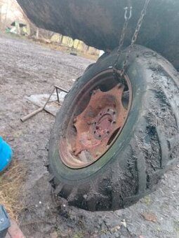 Zetor 3011 náprava a kola