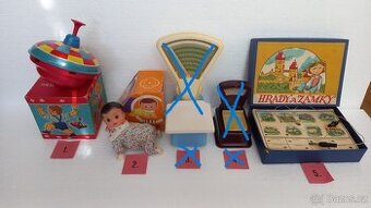 STARÉ  HRAČKY - č4
