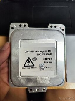 Řídící jednotka xenon Mercedes Benz, Hella 5DC009060-21