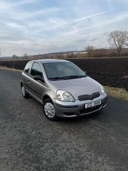 Toyota Yaris 2003