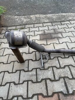 Passat B6 2006 motor BKP katalyzátor