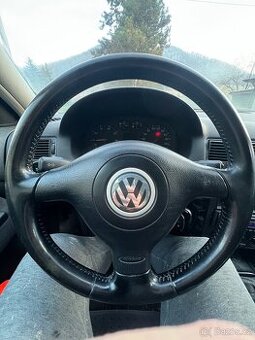 Triramenny volant VW