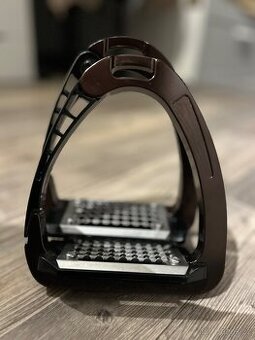 Bezpečnostní třmeny Acavallo Arena Alupro