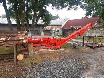 Palivové řevo štípané