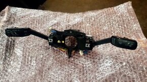 Páčka tempomatu octavia 3