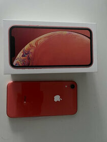 iPhone XR 64 GB korálová barva