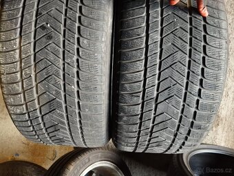 315/40/21 111v  Pirelli - zimní pneu 2ks