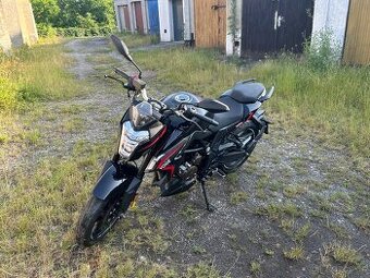 Voge 300R