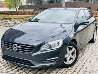 Volvo V60 2.0D 5VÁLEC AUTOMAT LED FACE SENZORY SERVISKA