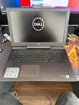 Dell Inspirion 7577