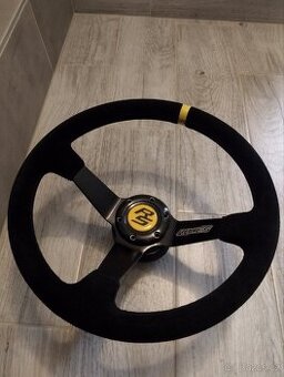 Sportovní volant