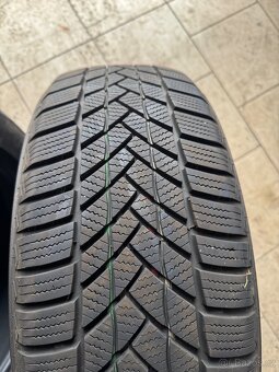 Kusovky 205/55r17 a 255/45r18