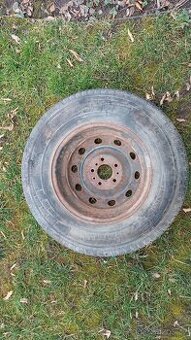 Pneu s diskem 225/70/r15c