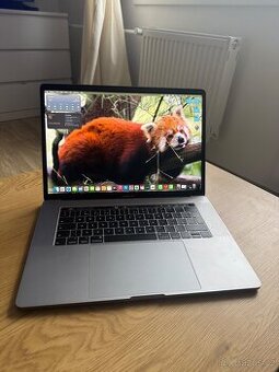 MacBook Pro 15'4