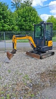 Minibagr 1,5t BK1500ASR