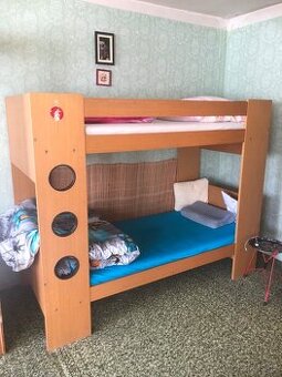Dvoupatrová retro postel - 1
