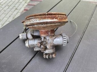 Karburátor německé předválečné moto?