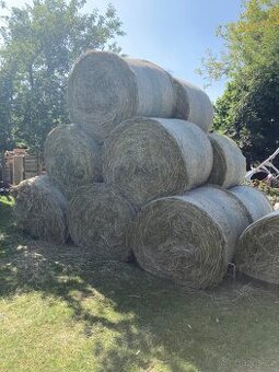 Balíky sena 125 cm (válcové balíky)
