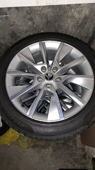 Zimni sada Škoda Karoq s pneu 215/50/18