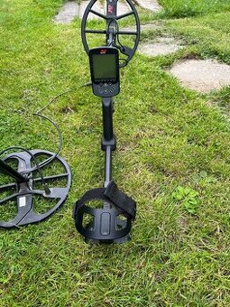 Minelab Equinox 900