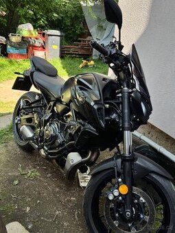 YAMAHA MT-07 Rok 2024 rezervace