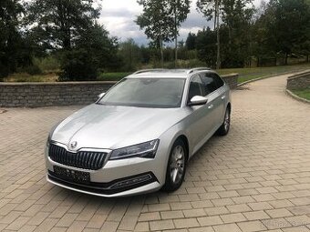 Škoda Superb 3 kombi facelift DSG Style Matrix 2021