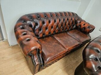 CHESTERFIELD ŠTÝL,HRUBO-KOŽENÁ SEDAČKA/PEKNÁ/