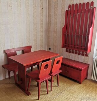 Selský nábytek, zdobený, masiv, dub