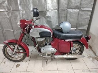 Jawa 250 Panelka typ 592