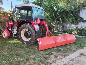 Traktorová radlice na sníh s gumovým břitem