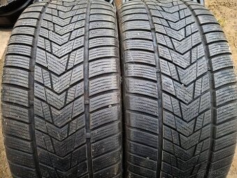 Zimní pneumatiky Tracmax 245/35 R20 95V