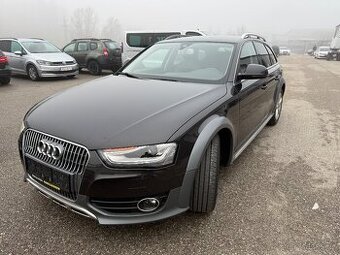 Audi A4 Allroad/2012//130kw DIESEL/206 000km