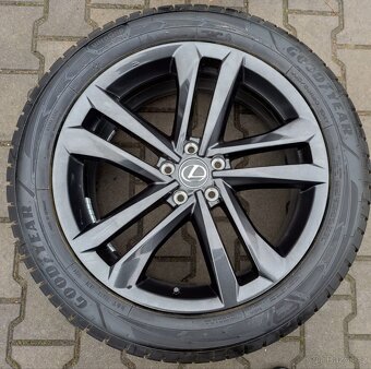 Originální zimní kola Lexus NX 5x114,3 R20 NOVÉ