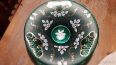 Miska, Novoborske zelené malované sklo