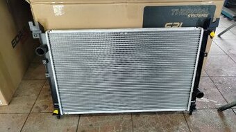 Prodám chladič motoru Chrysler pacifica