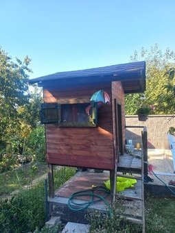 Dětský zahradní domeček