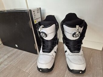 Snowboardové boty Burton JET vel. 42/43