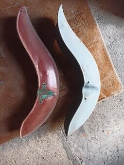 Před. blatník Jawa pionýr 20,21 nebo 555,05