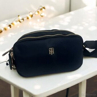 Tommy Hilfiger krásná crossbody- posílám hned