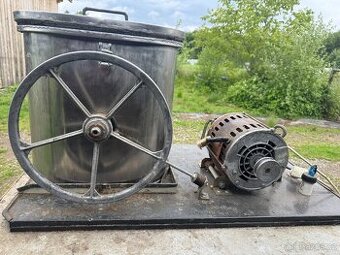 stroj na vyrobu másla - 1