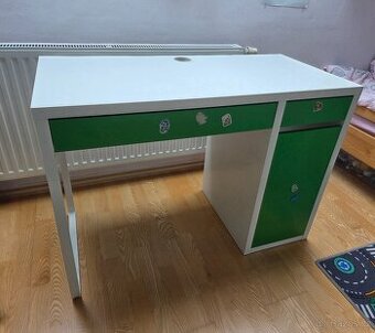 Pracovní stůl IKEA