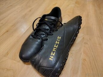Turfy Adidas Nemeziz 43