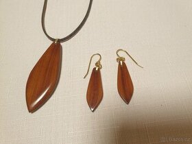 Šperky dřevěné