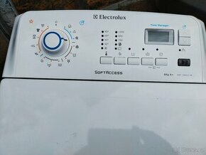 Prodám digitální pračku značky Electrolux na 6 kg ----Dovezu