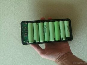 Powerbanka 20 000 mAh černá