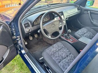 Mercedes w202 2,0 benzin nízký nájezd