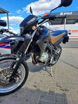 Yamaha XT 125 X
